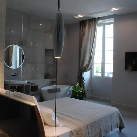 Hotell Les Massena 3*