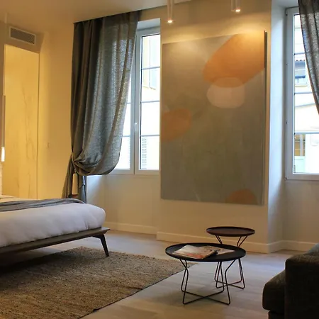 Hotell Les Massena 3*