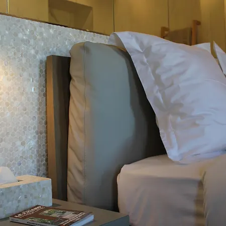Hotell Les Massena 3*