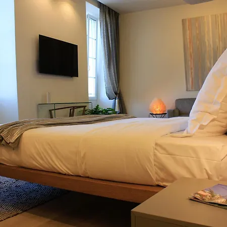 Hotell Les Massena 3*